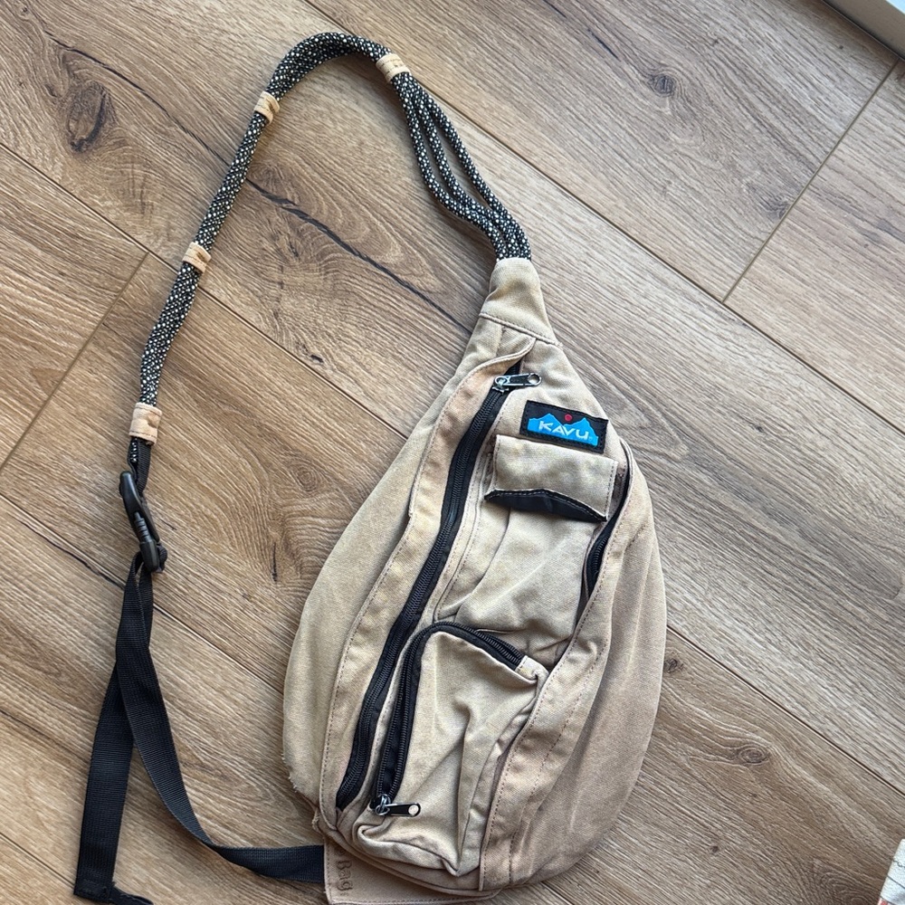 Kavu Beige Rope Sling Bag